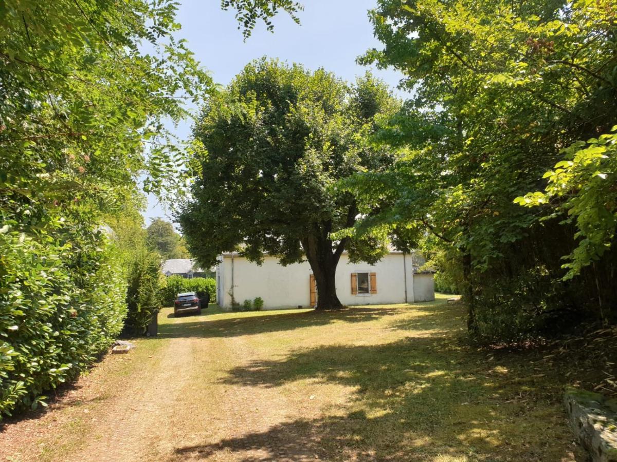 La Bergerie, Maison Spacieuse Avec Grand Jardin, Vue Sur Les Pyrenees Lourdes Exterior foto
